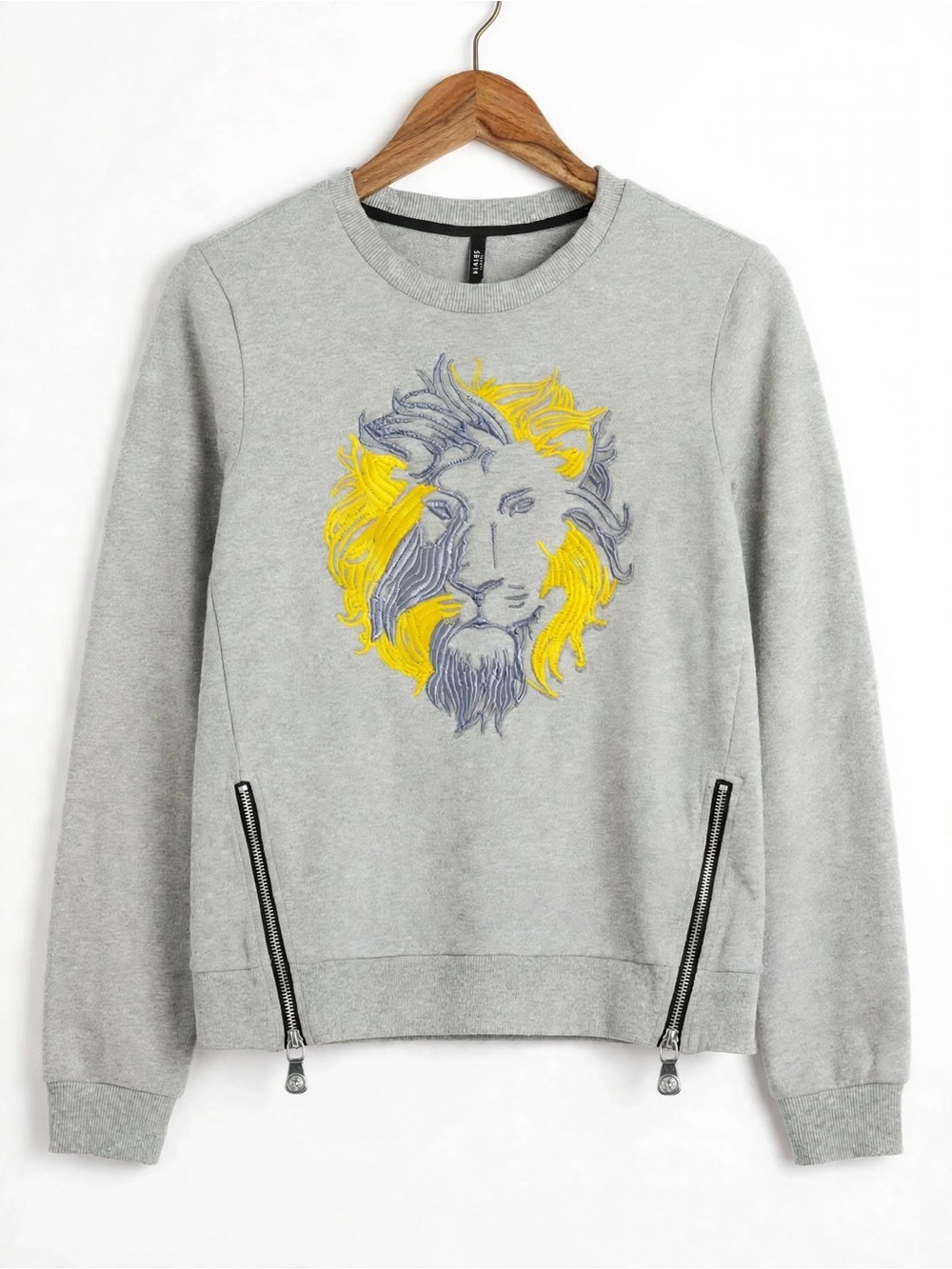 Versus Versace Grey Lion Crewneck Sweatshirt Embroidered Crewneck Size L Made it